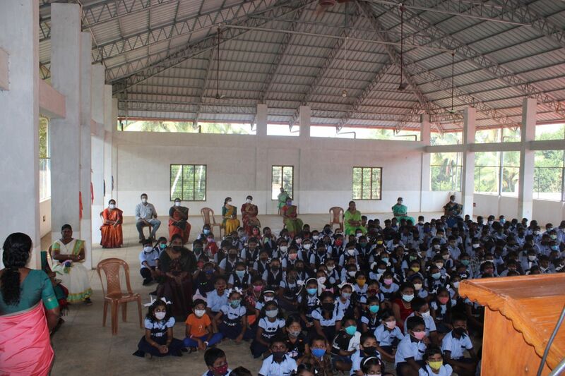 പ്രമാണം:44014 2022 Hello English 2.JPG