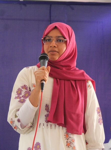 പ്രമാണം:47108 a4.jpg