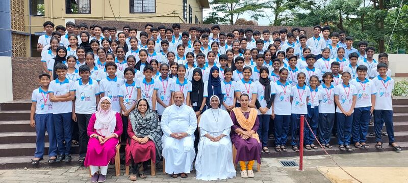 പ്രമാണം:26067 LK Batch 2025.jpg