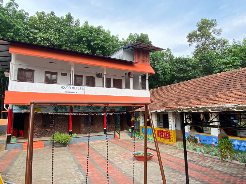 പ്രമാണം:33347-KTM-SCHOOL 2 (2).jpg