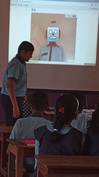 പ്രമാണം:35013lk 2.jpg