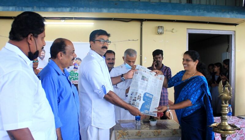 പ്രമാണം:37001 pravesanolsavam2022 5.jpeg