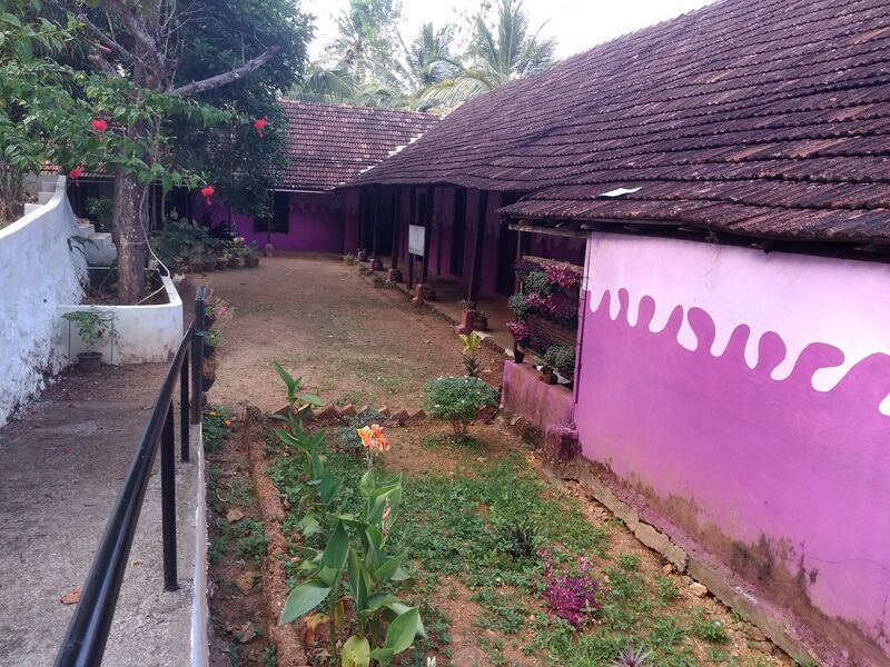 പ്രമാണം:KHMLPS MALAYALAPUZHA.jpg