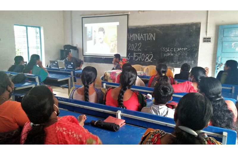 പ്രമാണം:15010-WYD-LSCS22-3 - PRIYA E V.jpg