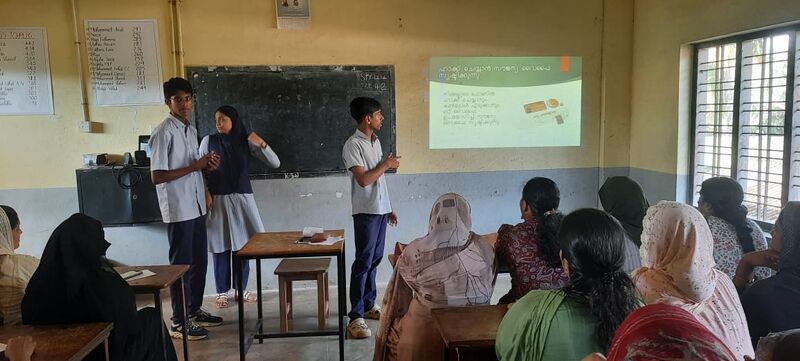 പ്രമാണം:19051 LK-cyber2.jpg