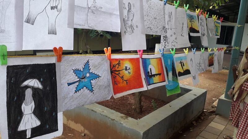 പ്രമാണം:19068 ART EXHIBITION 5.jpg