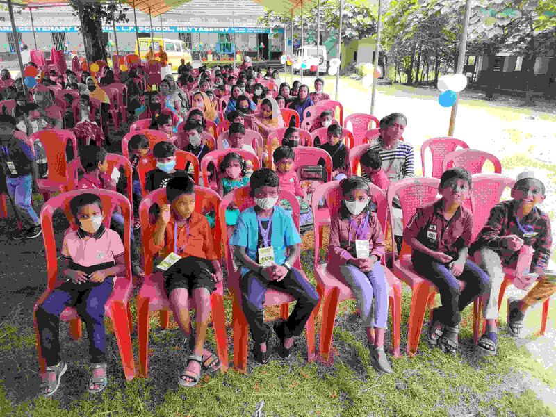 പ്രമാണം:29351-idk- Opening day (1).jpg