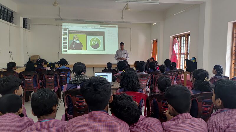 പ്രമാണം:42085 seminar 4.jpg