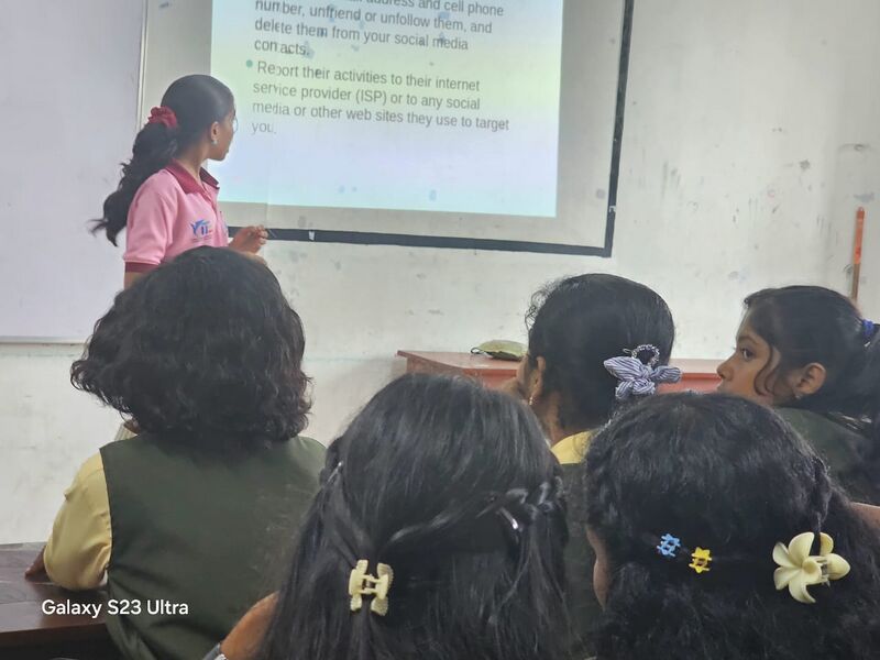 പ്രമാണം:43035 cybr1.jpg