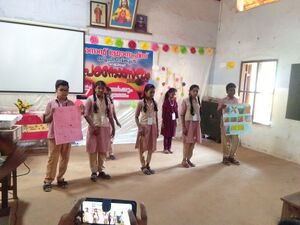 44253 Padanoltsavam.jpg