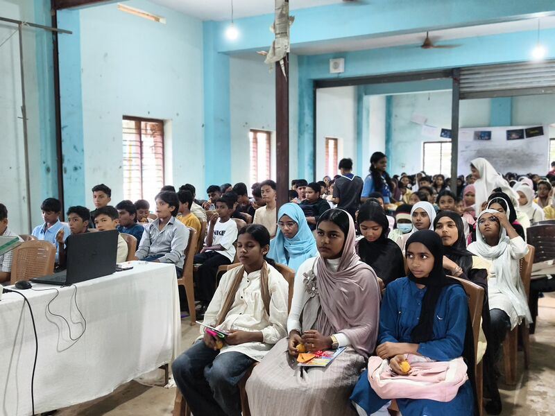 പ്രമാണം:4ec8ac4a-6e8c-4206-a4a6-e131da973fe3.jpg