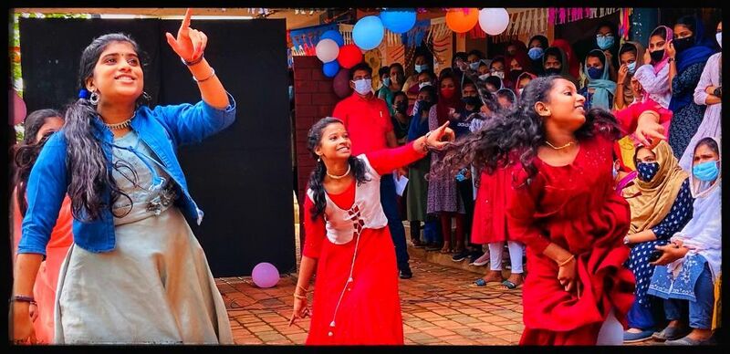 പ്രമാണം:BS21 MLP 19112 2.jpg