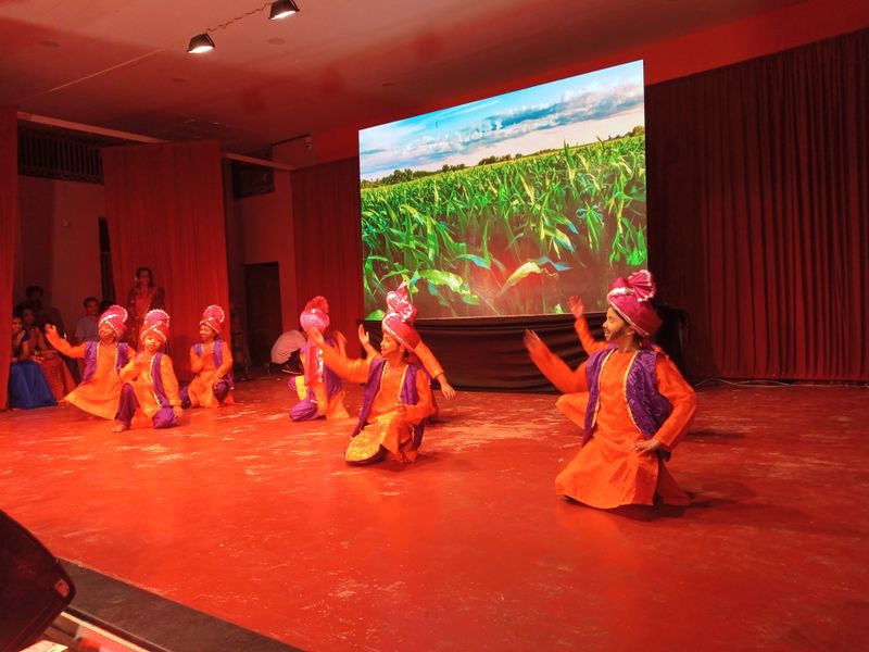 പ്രമാണം:School Anniversary Cultural Programmes 2020.jpg