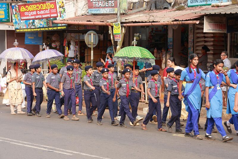 പ്രമാണം:13951 platinum jubilee 03.jpg
