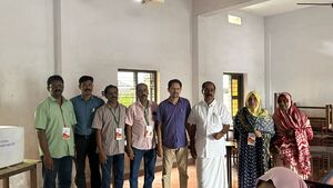 19009-SCHOOL ELECTION OBSERVERS WITH MUNCIPAL CHAIRMAN KP MUHAMMED KUTTY.jpg