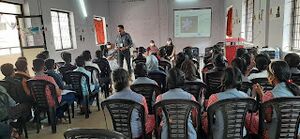 21050 ScienceClub 1.jpg