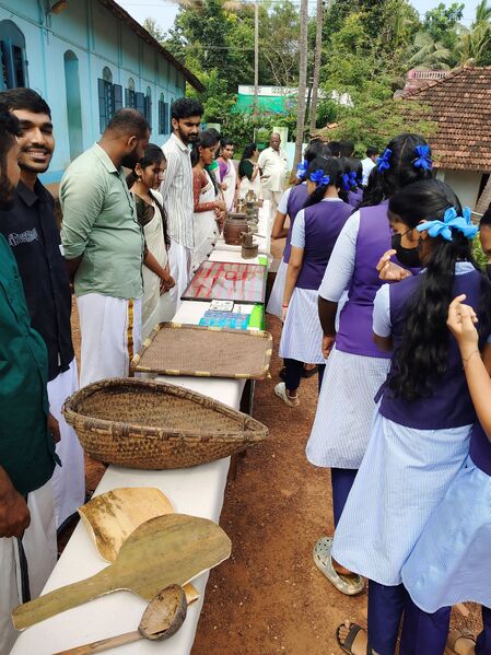 പ്രമാണം:23057- Keralappiravi2024.jpg