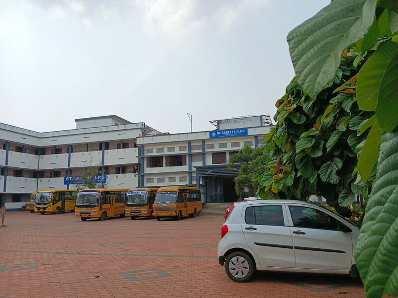 പ്രമാണം:40044 pic 1.jpg