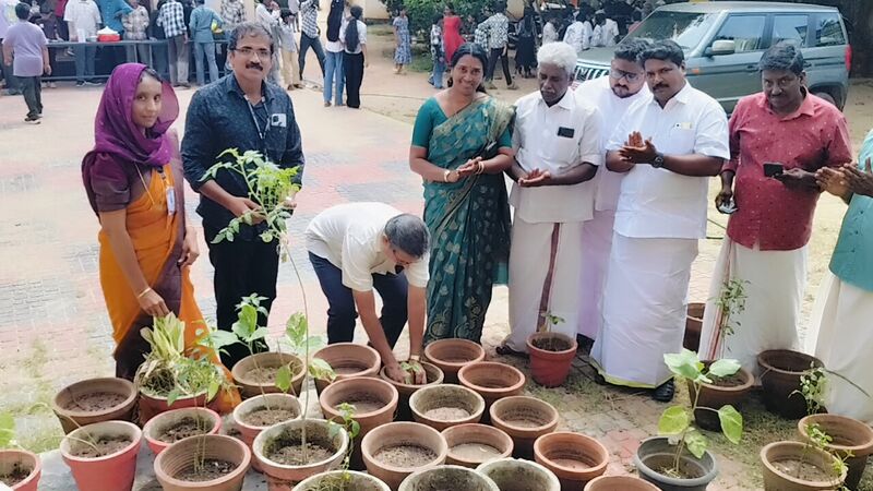 പ്രമാണം:41034 nutrition-gardening 2025.jpg