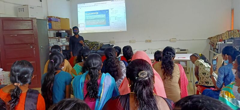 പ്രമാണം:44017-TVM-LKCS22-1 - Juby Lino.jpg