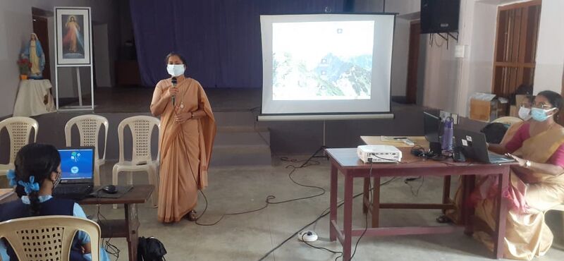 പ്രമാണം:Lk4 43065.jpeg