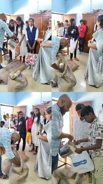 പ്രമാണം:Rice distribution.jpg