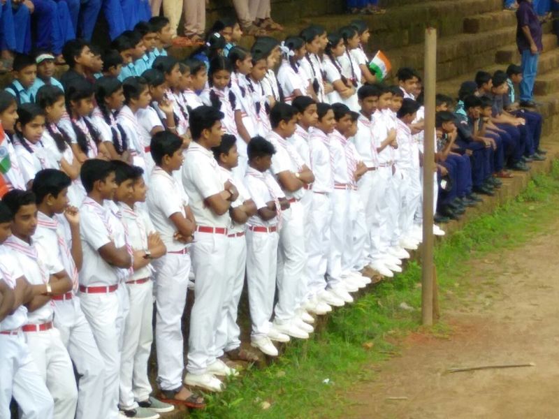 പ്രമാണം:14039 evdy3.jpg