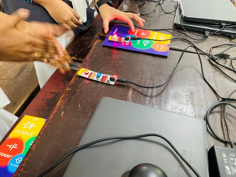 പ്രമാണം:19049 4freedom.jpeg