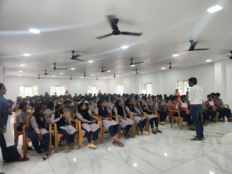 പ്രമാണം:21098-ORC CLASS-1.jpg