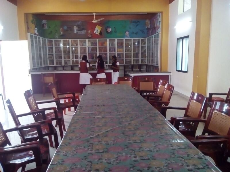 പ്രമാണം:22014 library7.jpg