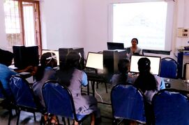 ഇന്റർനെറ്റ് സൗകര്യത്തോട‍ു ക‍ൂടിയ ഐ.സി.ടി. പഠന ലാബ്