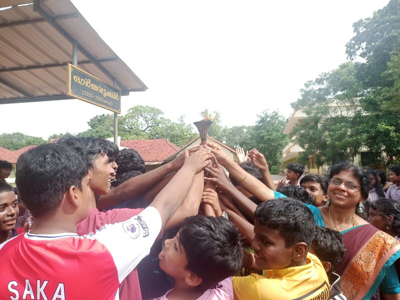 പ്രമാണം:36013-schoololympics21.jpg