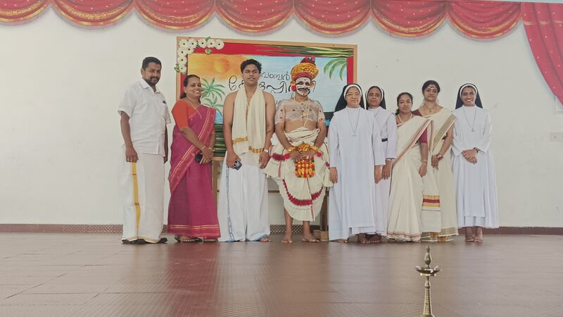 പ്രമാണം:SJ23 EKM 25045 032.jpg