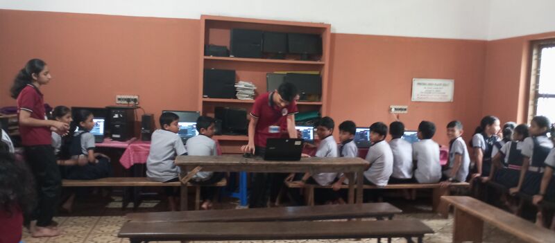 പ്രമാണം:14034 computer.jpg