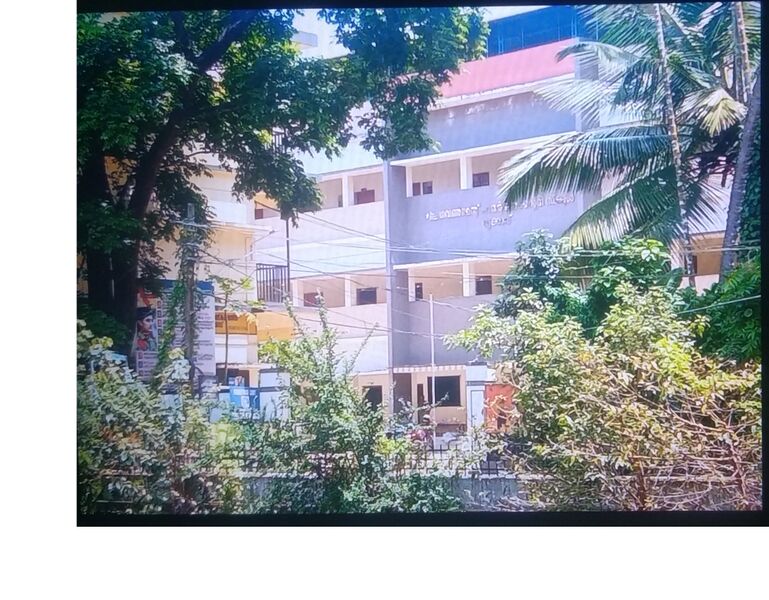 പ്രമാണം:19045 thrikkavuhss.jpg