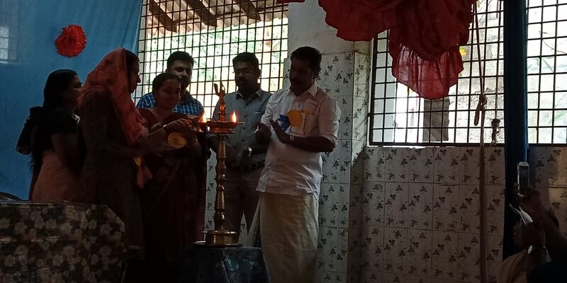 പ്രമാണം:25095 k1.jpeg