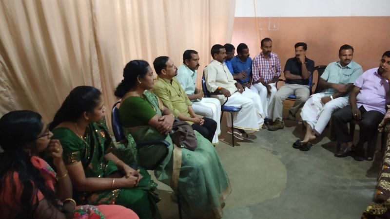 പ്രമാണം:30065 110 pta.jpg