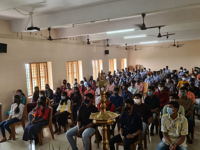 പ്രമാണം:33056 2021 a11.jpg