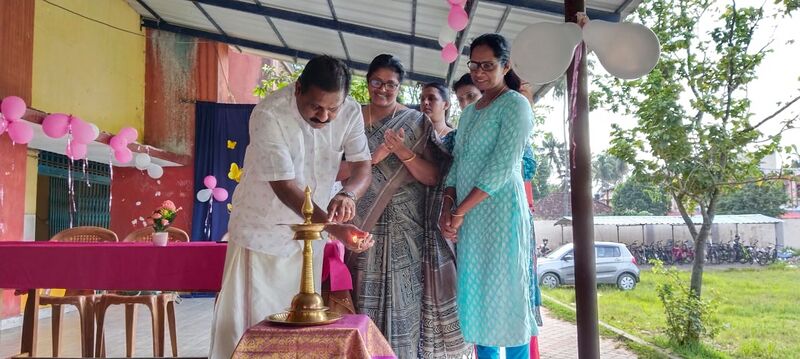 പ്രമാണം:Artfestival ina@26014jpg.jpeg