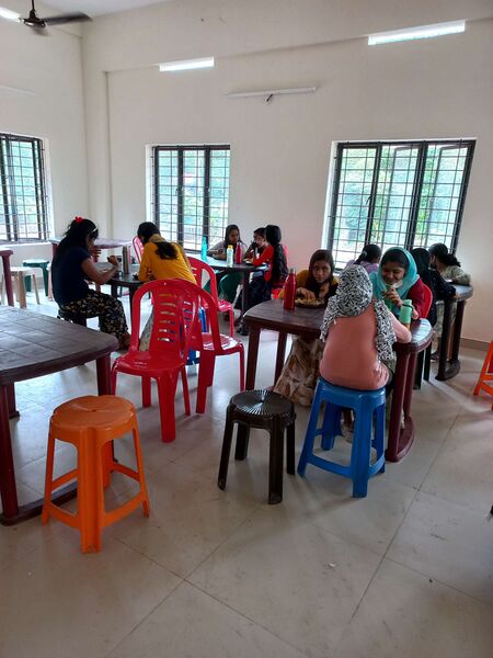 പ്രമാണം:BS21 KTM 45015 9.jpg