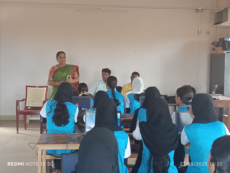 പ്രമാണം:Camp 24-27 3.jpg