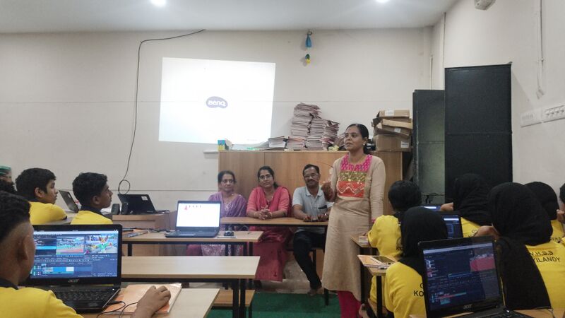 പ്രമാണം:16046 LK camp1.jpg