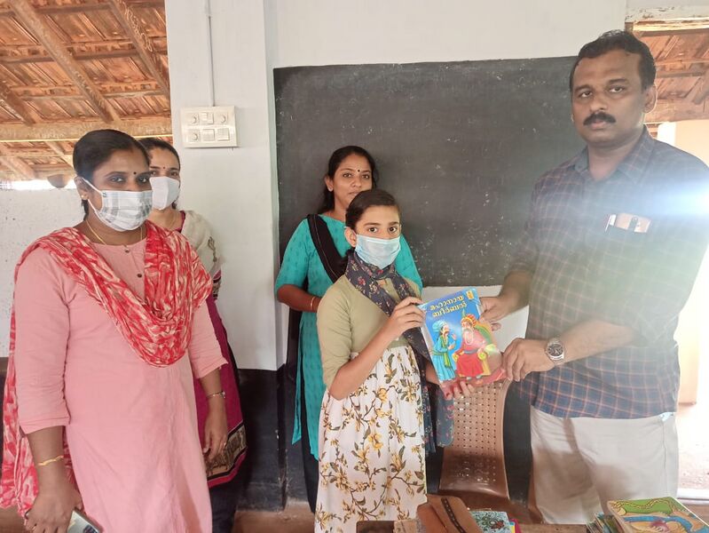 പ്രമാണം:19440 library.jpg