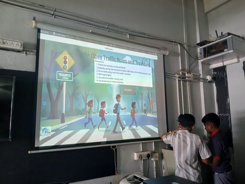 പ്രമാണം:21060-khs june4 road safty2.jpeg