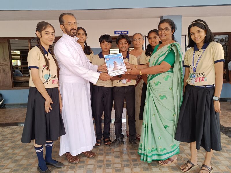 പ്രമാണം:34046 digi mag1.jpg