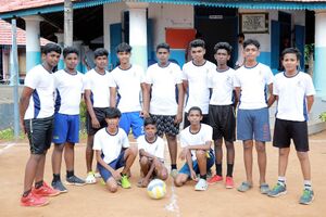 37031 vollyball team.jpeg