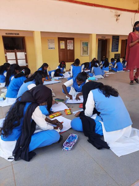 പ്രമാണം:44018mf 4.jpg