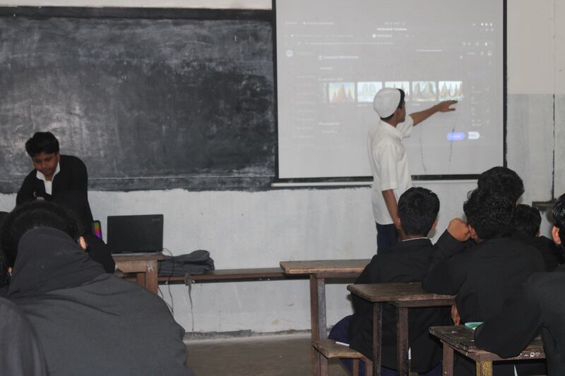 പ്രമാണം:47110 kkd 103.jpg