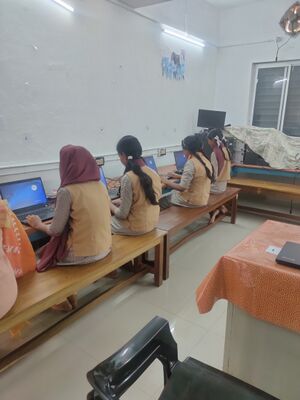 Computerlab 35009.jpg