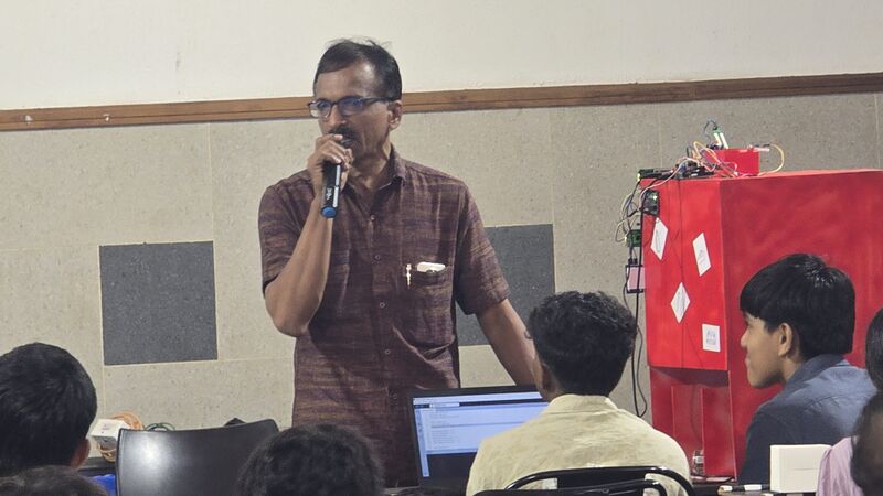 പ്രമാണം:DRC KSD ROBOTICFEST2026 05.jpg